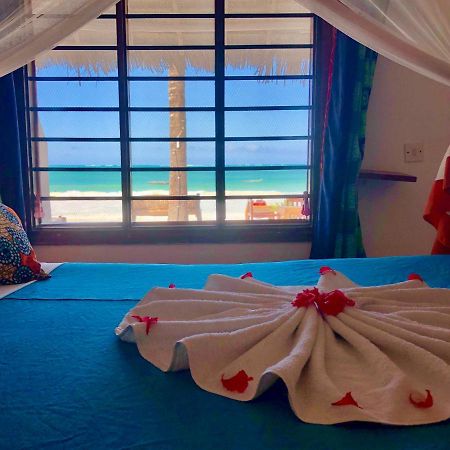 Simba Beach Zanzibar Bed & Breakfast Kiwengwa  ภายนอก รูปภาพ