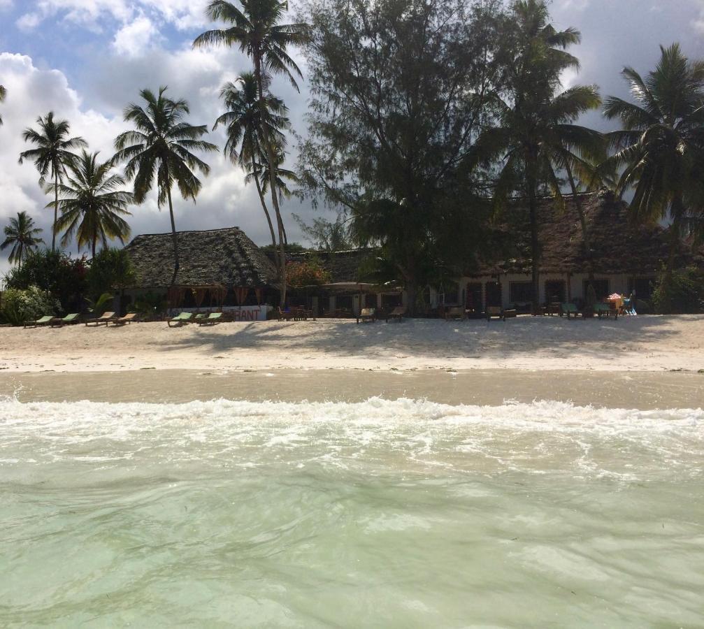 Simba Beach Zanzibar Kiwengwa  ภายนอก รูปภาพ